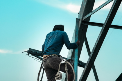 Jornada 6x1 e reformas estruturais: Por que o debate precisa ser ampliado? Veja neste artigo sob a perspectiva da produtividade e da organização do setor. Conteúdo de Valderci Malagosini Machado.