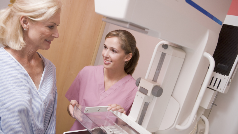 Com Vinicius Tadeu Sattin Rodrigues, entenda como a densidade mamária influencia o risco e por que o laudo redefine a estratégia de rastreamento.