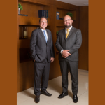 A recuperação judicial e a recuperação extrajudicial possuem procedimentos e alcances distintos, como explica Rodrigo Gonçalves Pimentel.