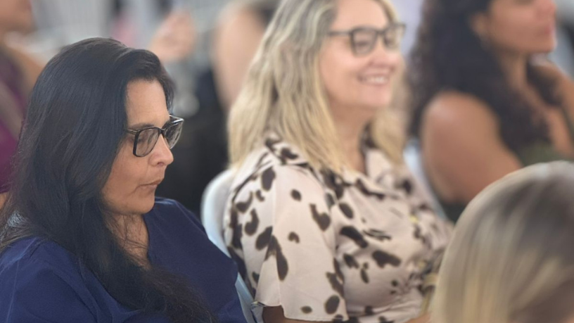 A Sigma Educação e Tecnologia Ltda destaca como a liderança fortalece o setor editorial educativo.